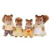 Sylvanian Families - Familia Ardillas De La Nuez -Juguetería medias 1048