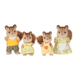Sylvanian Families - Familia Ardillas De La Nuez -Juguetería medias 1051