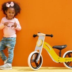 Kinderkraft Bicicleta Aprendizaje Uniq Madera Honey -Juguetería medias 3304